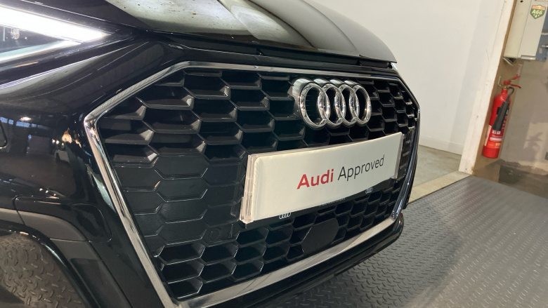 Audi A3 35 TDI S Line 5dr S Tronic [Comfort+Sound] Diesel Hatchback